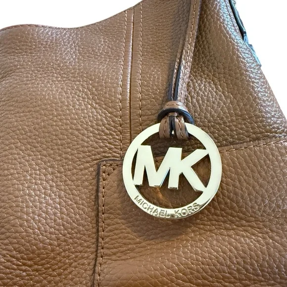 Michael Kors Anita Pebbled Leather Shoulder Bag – Acorn/Camel - Picture 4 of 13